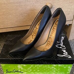 NWT Sam Edelman Classic Black Heels